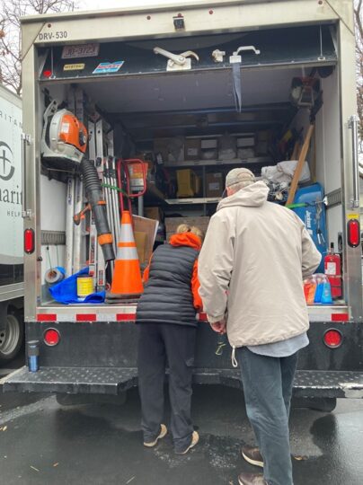 Thuy Nhu Nu Hong Tu Altadena 404x540