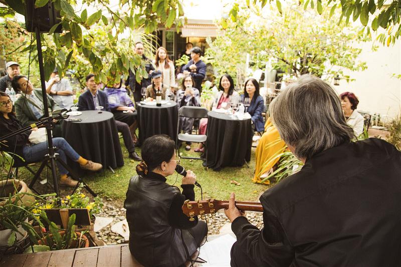 khanh ly va cac ban nho 