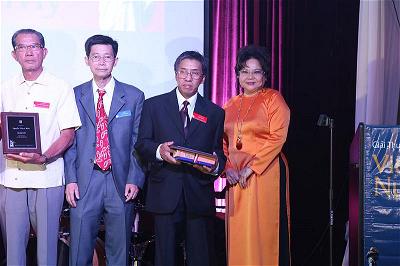 tg trieu phong thu hai tu phai nhan giai danh du vvnm 2014