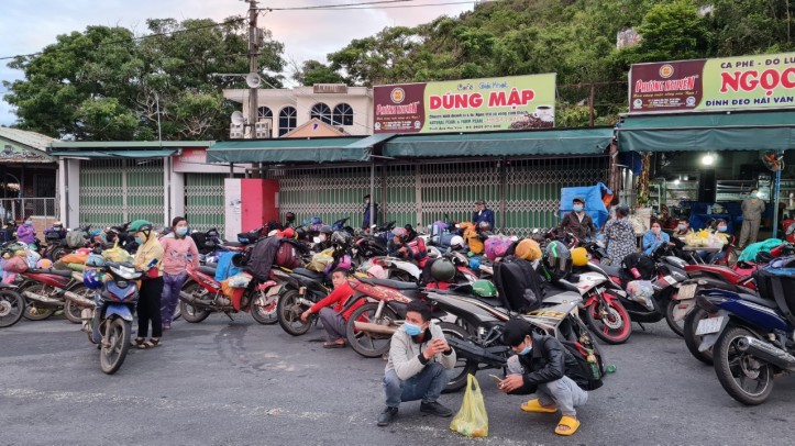 nguoi dan nen o lai