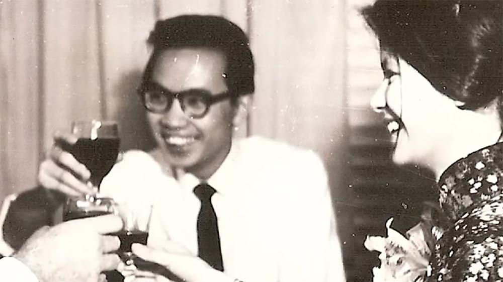 cung tien va vo